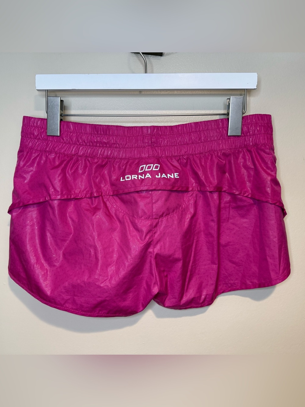 Lorna Jane active running shorts hot pink